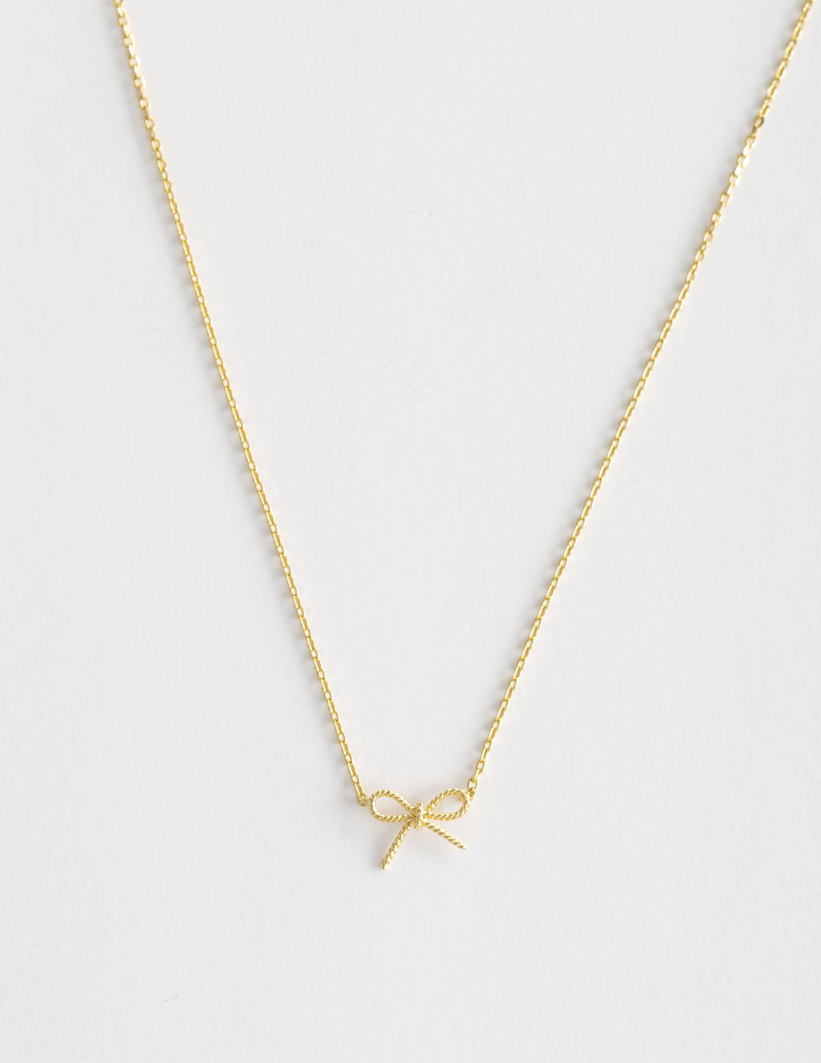 Gold Rope Bow Necklace