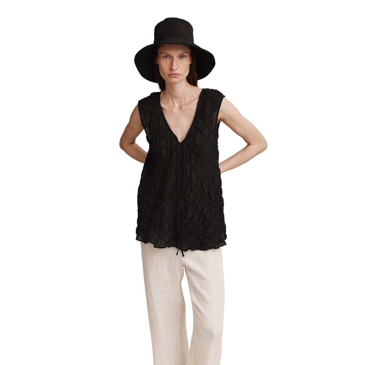 White Smoke Nonna Hat