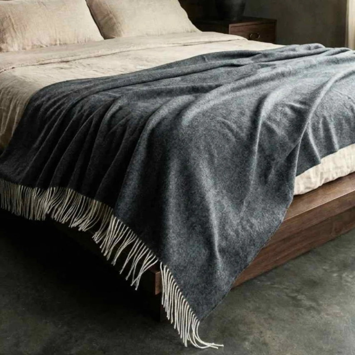 Black Bach Throw Blanket XL