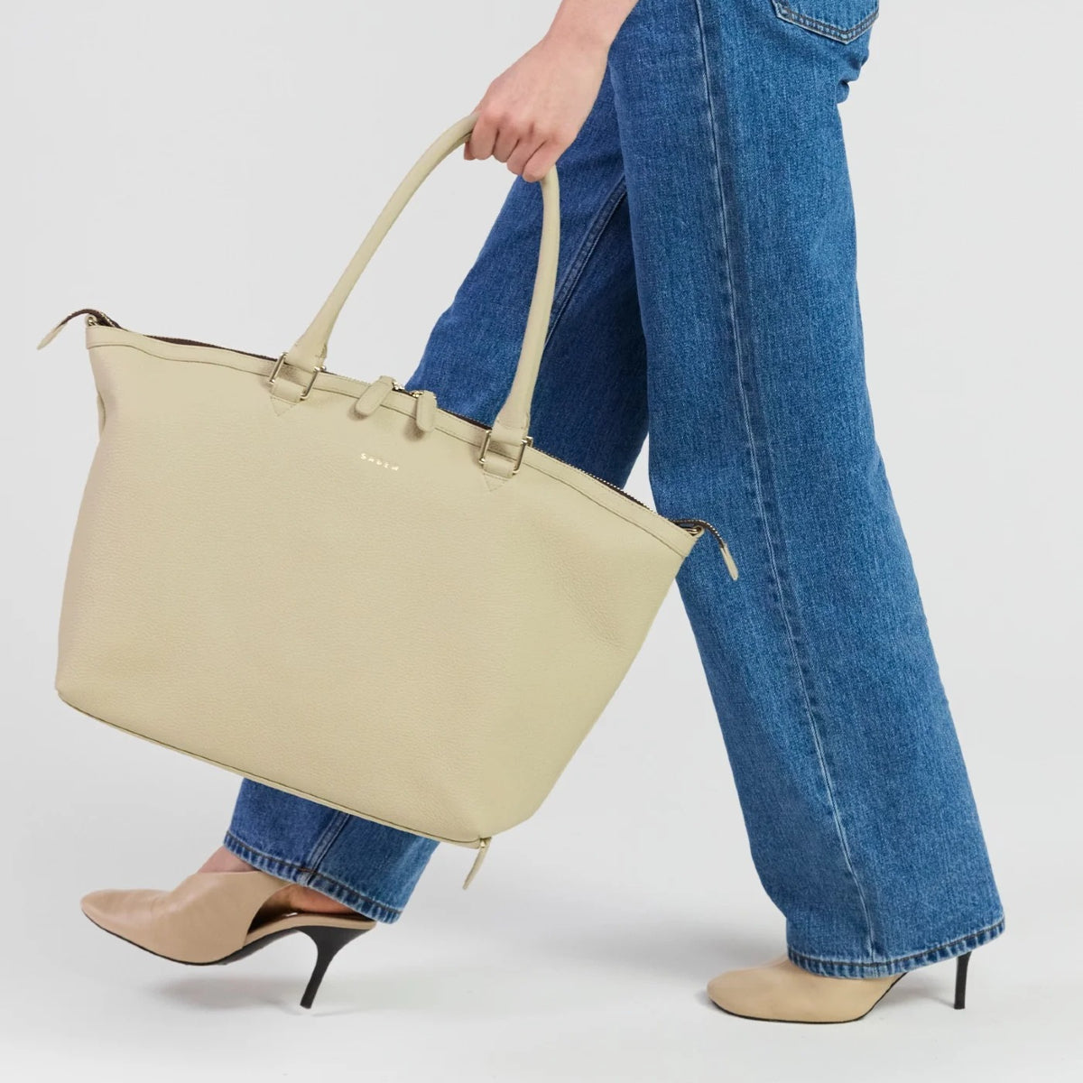 Lavender Milan Carry All