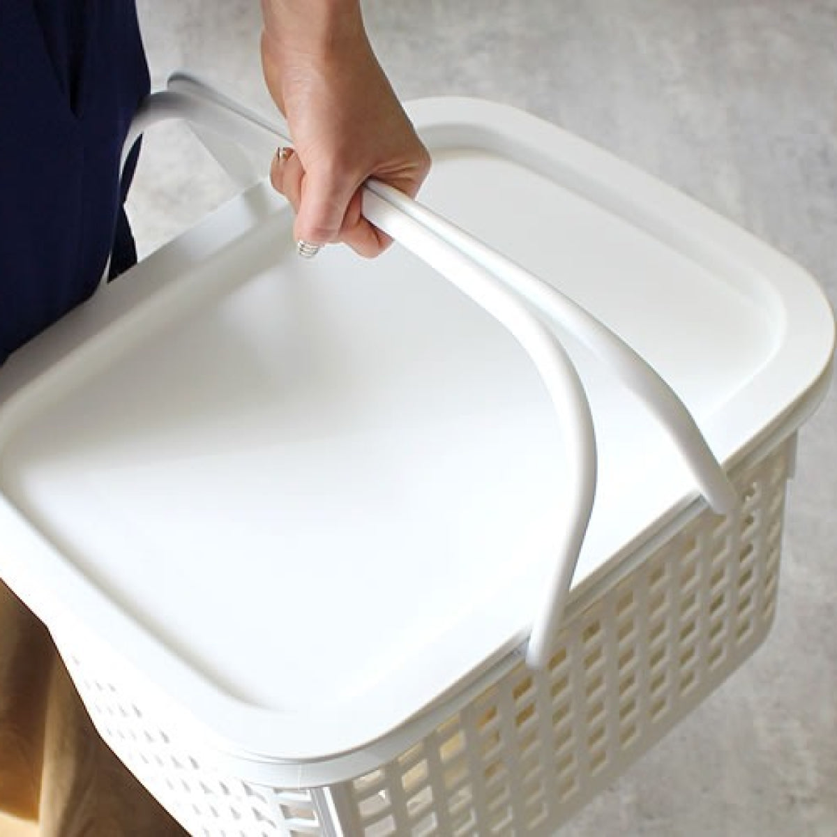 White Smoke Cestino Basket