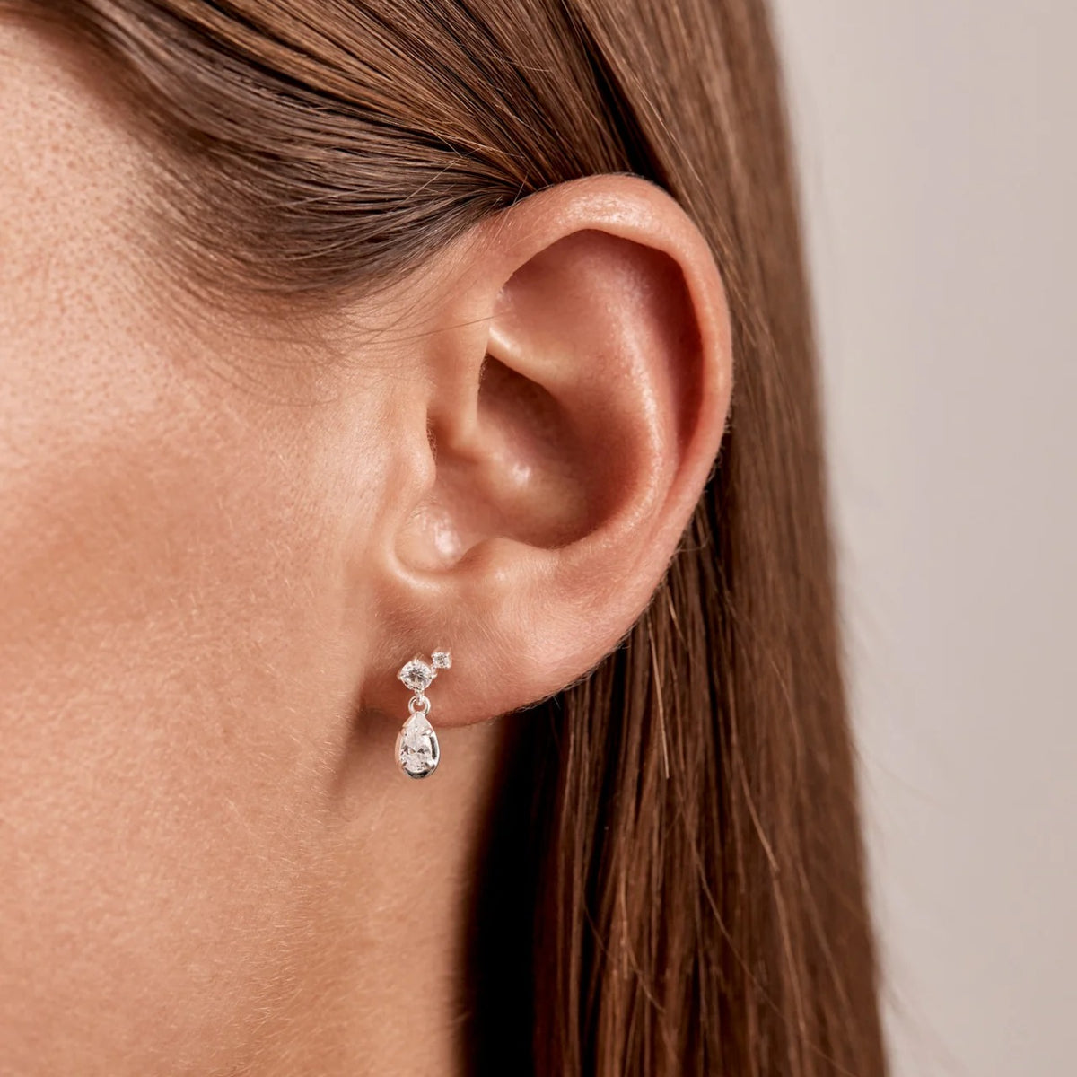 Gray Quiet Radiance Drop Stud